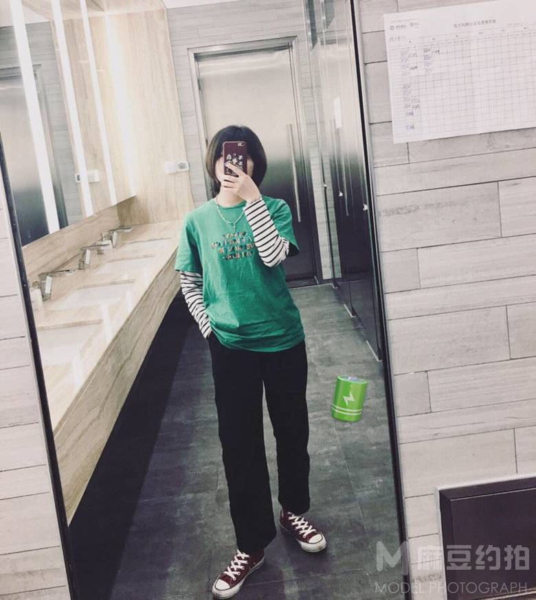 胶片模特