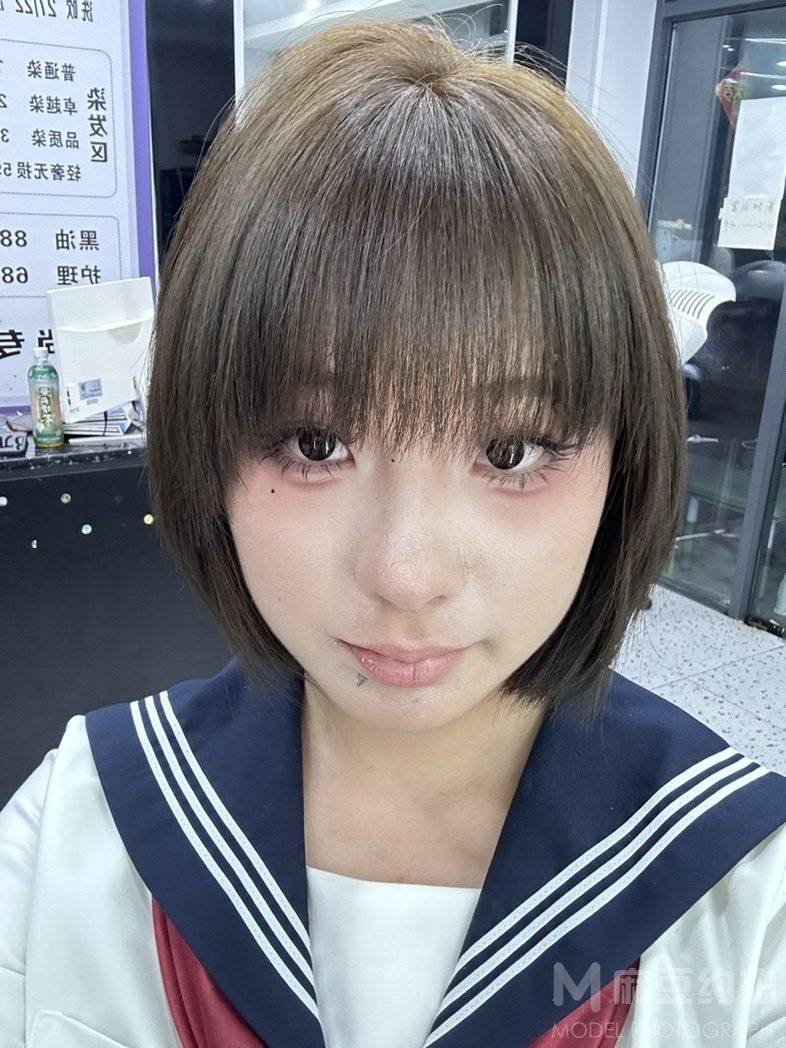 少女模特