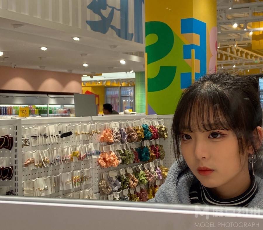 少女模特