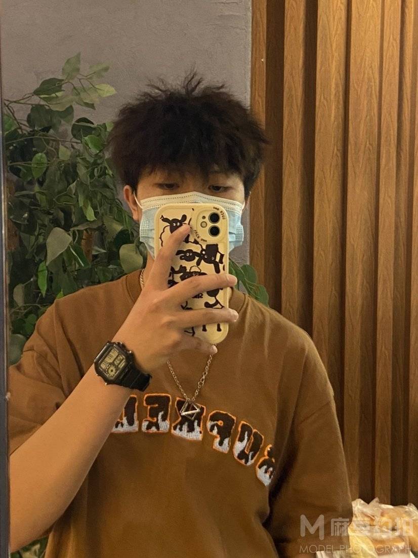 黑白模特