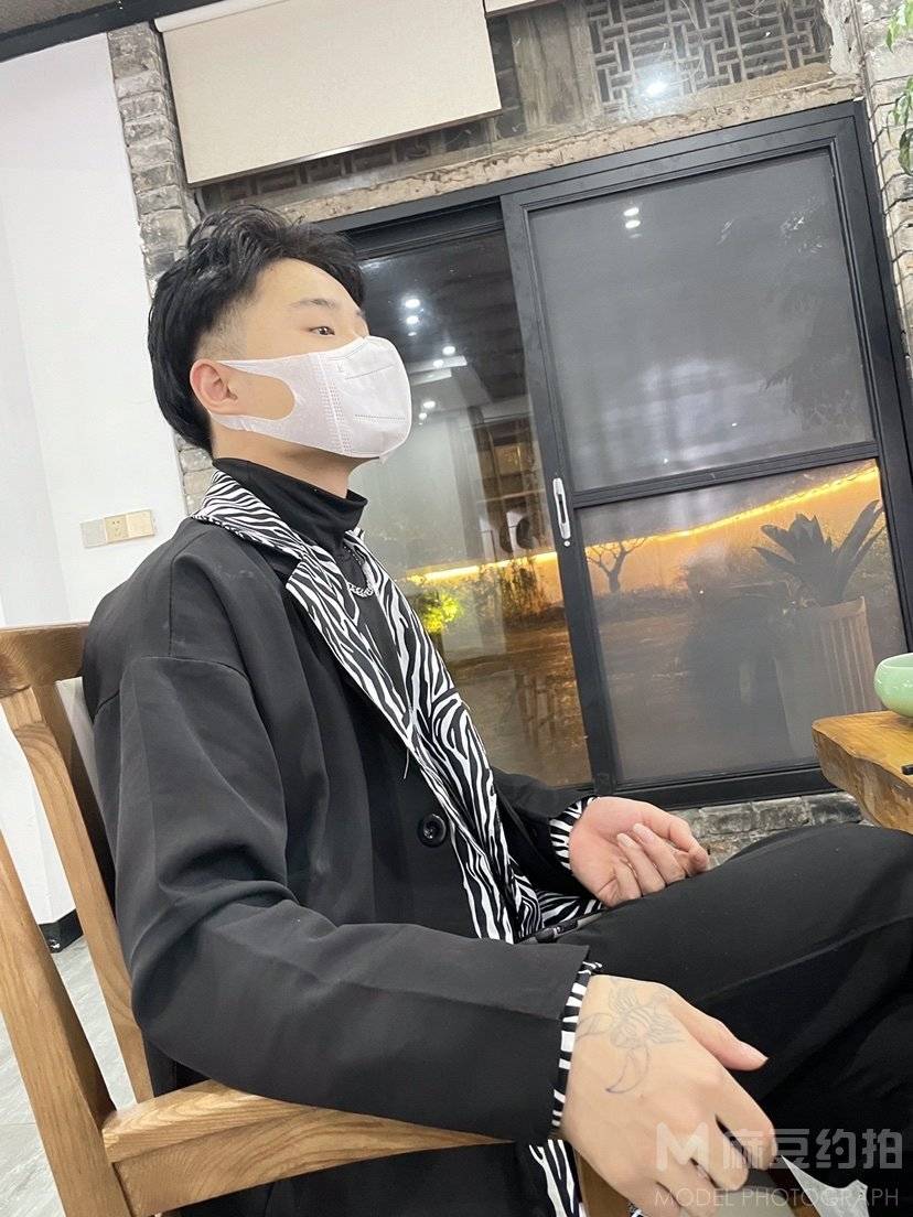 情侣模特