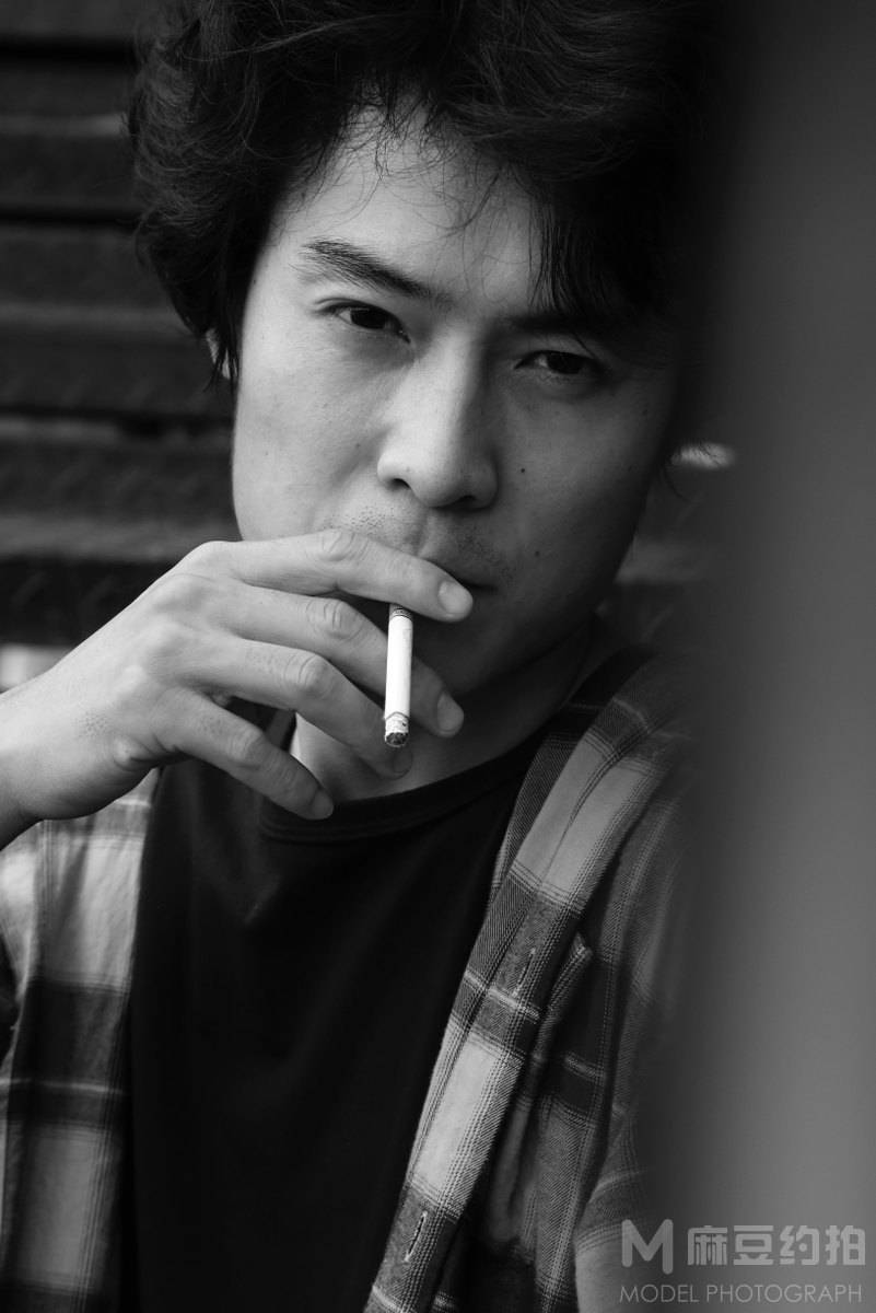 黑白模特