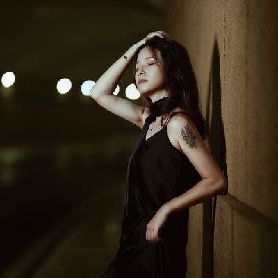 情绪模特
