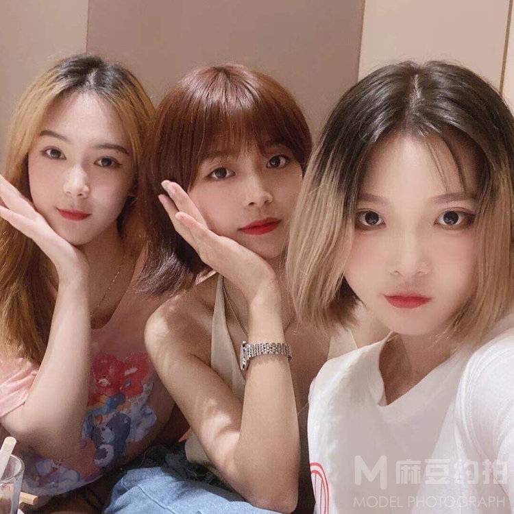情侣模特