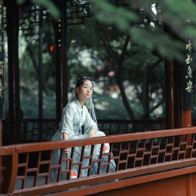 汉服模特