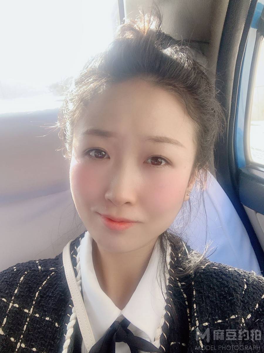 民国模特