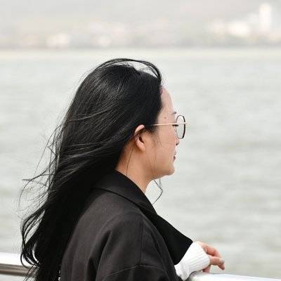黑白模特