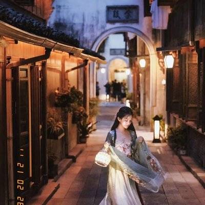清新模特