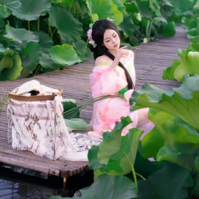 汉服模特