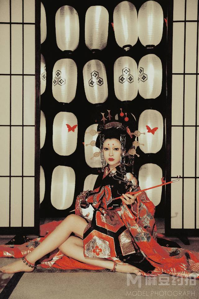 暗黑模特