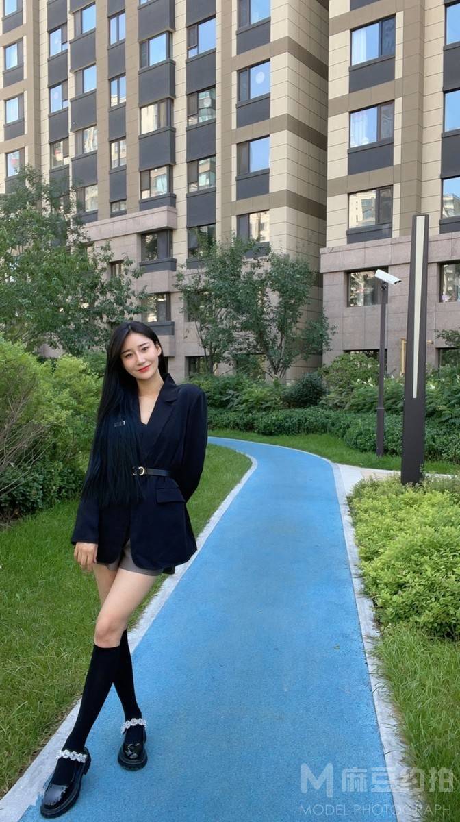 宝丽来模特