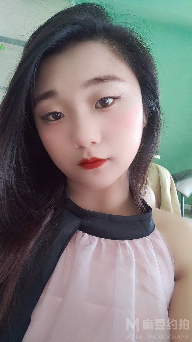 纪实模特