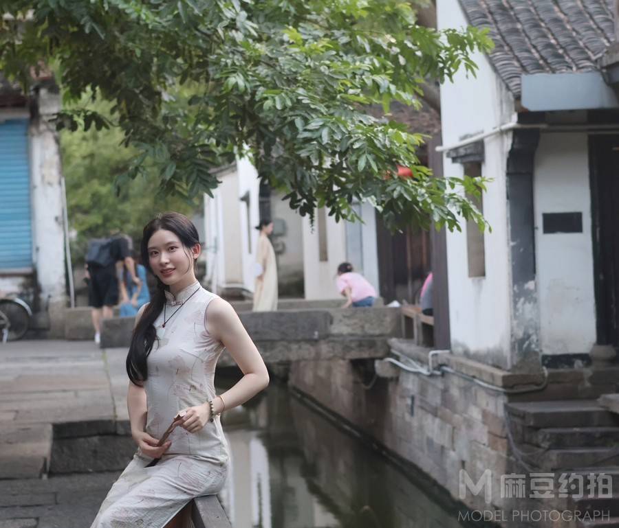 民国模特