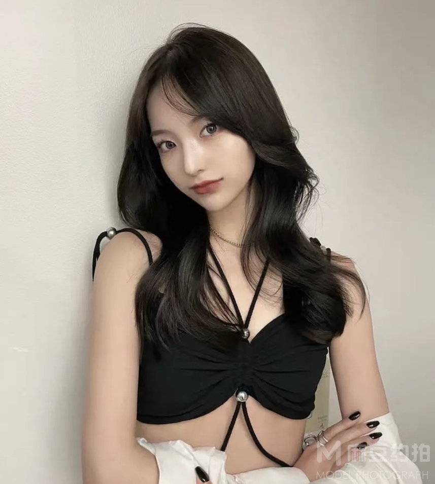 纪实模特
