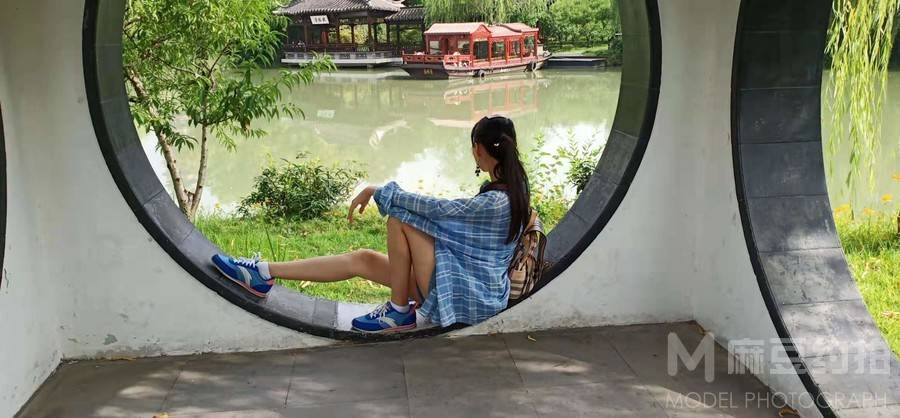 纪实模特