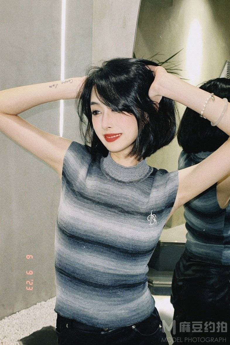 清新模特