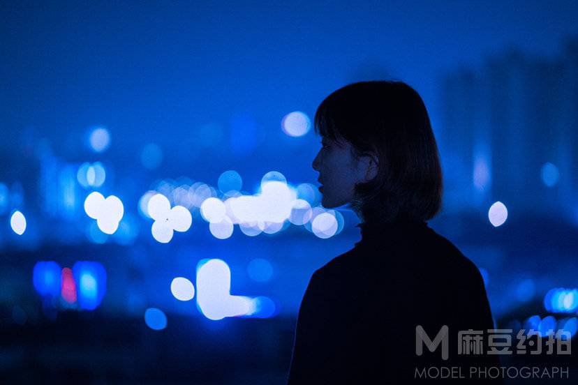 夜景模特