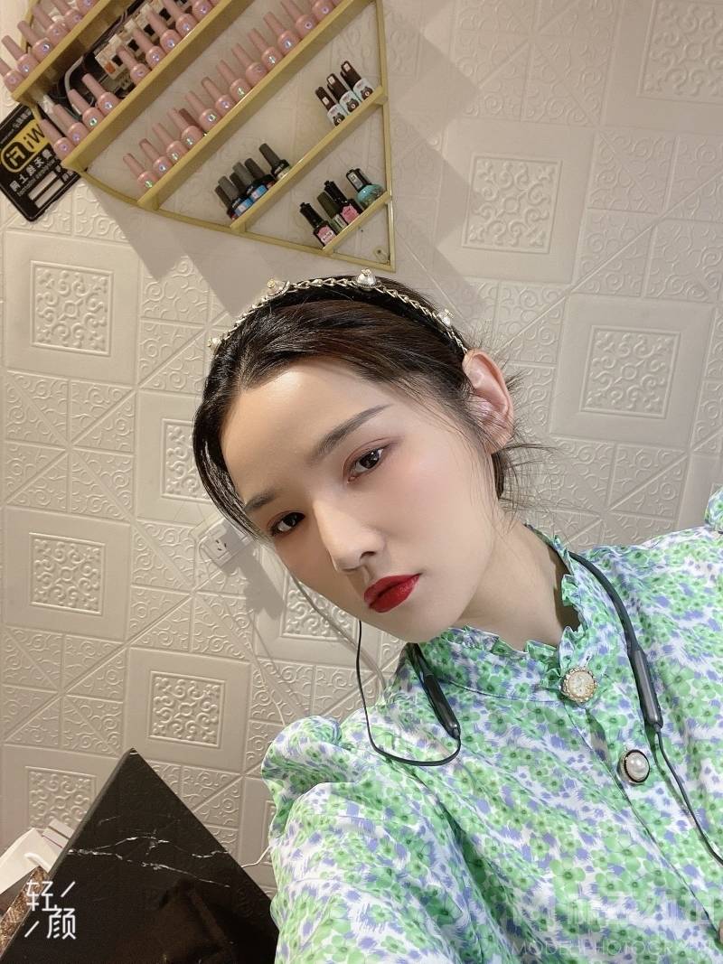 少女模特