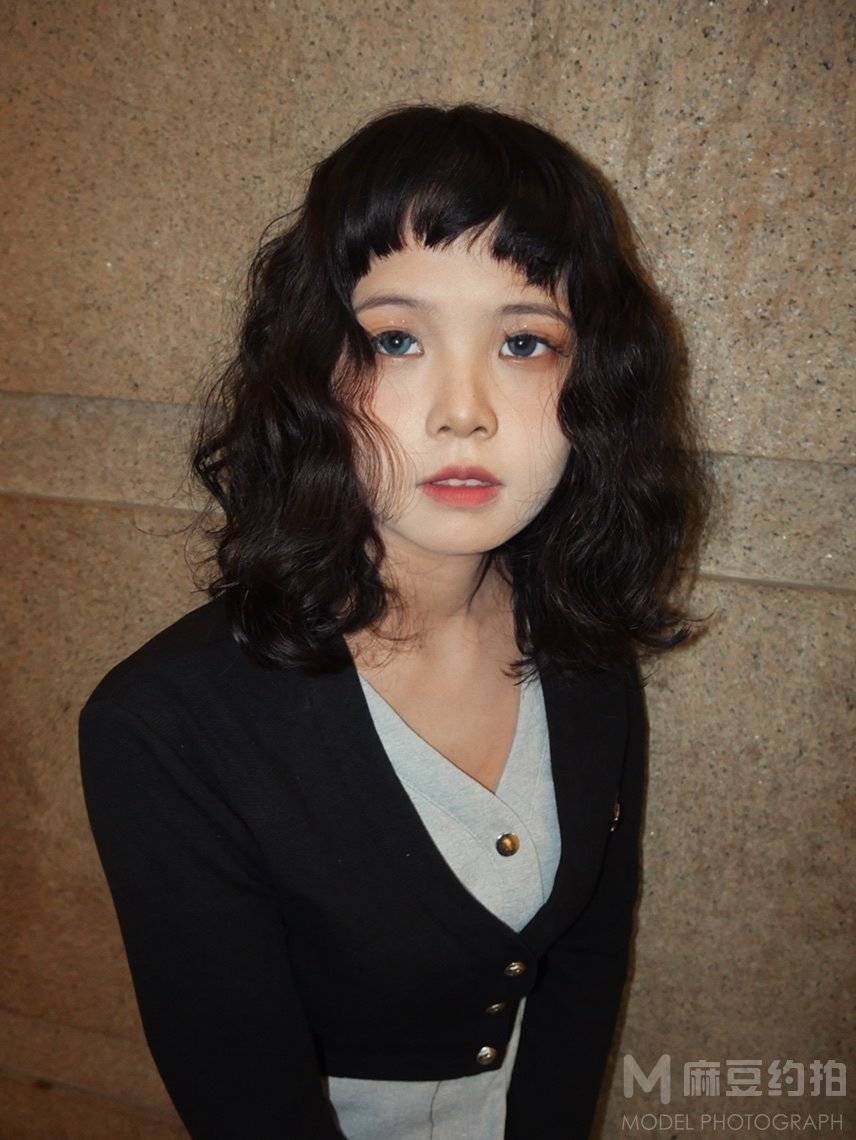 胶片模特