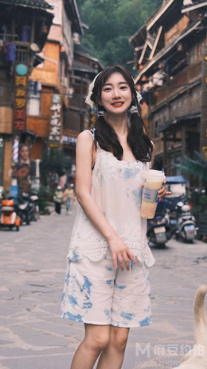 清新模特