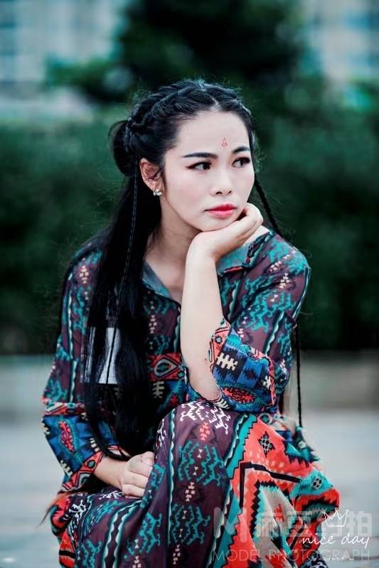 汉服模特