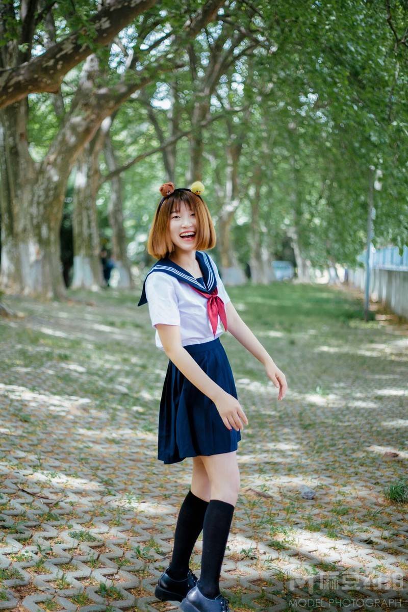 校园模特