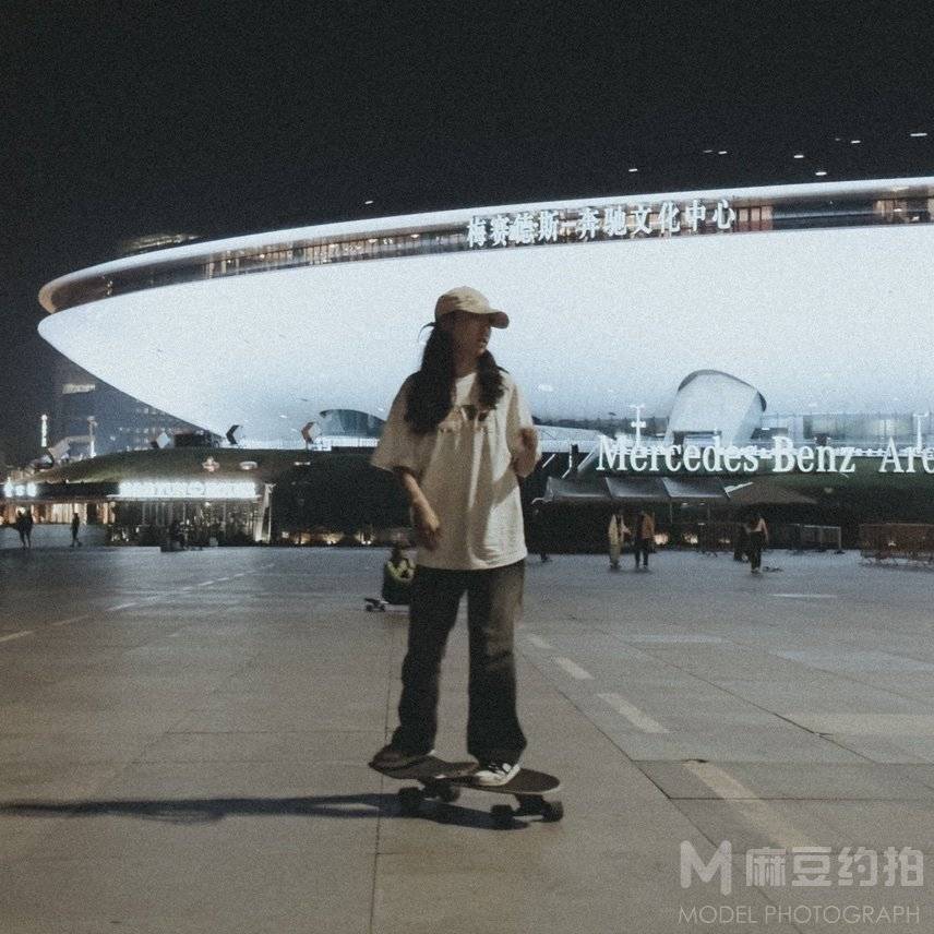 夜景模特