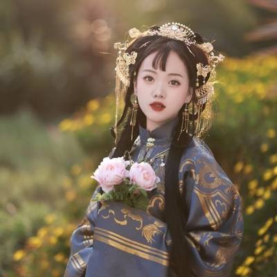 汉服模特