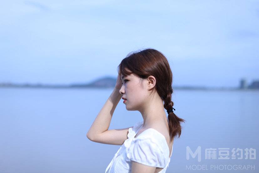 黑白模特