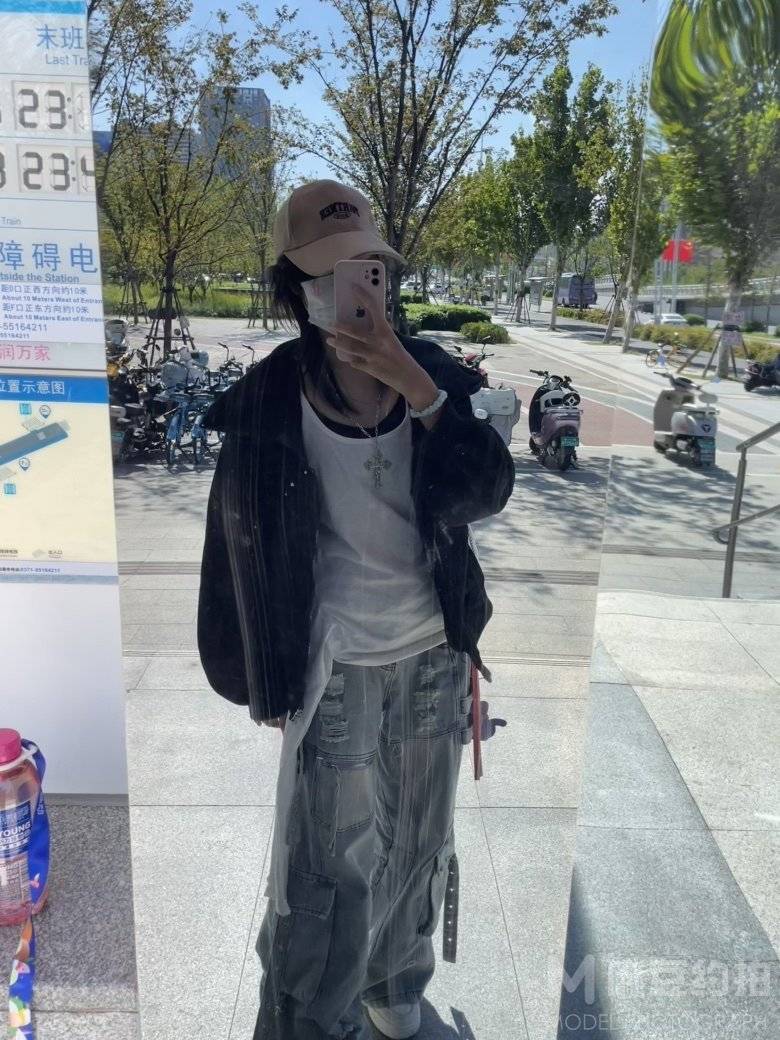 清新模特