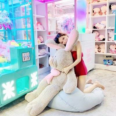 黑白模特