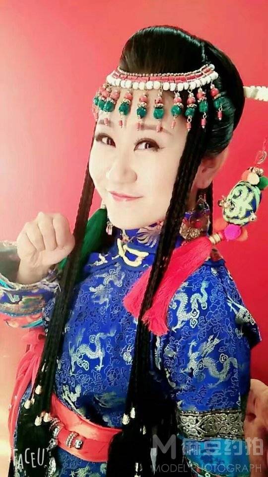 情绪模特