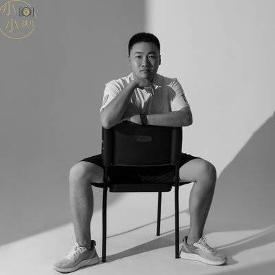 黑白模特