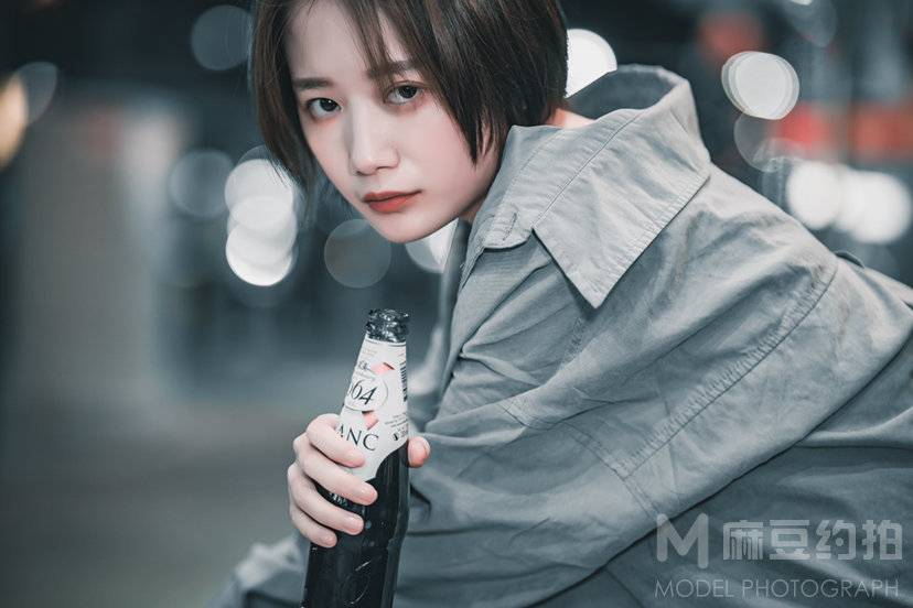 夜景模特