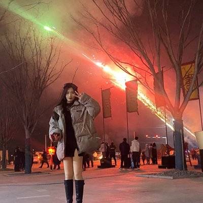 夜景模特