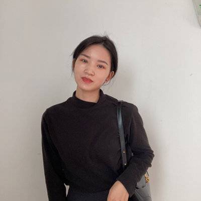黑白模特