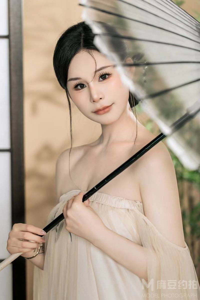 民国模特
