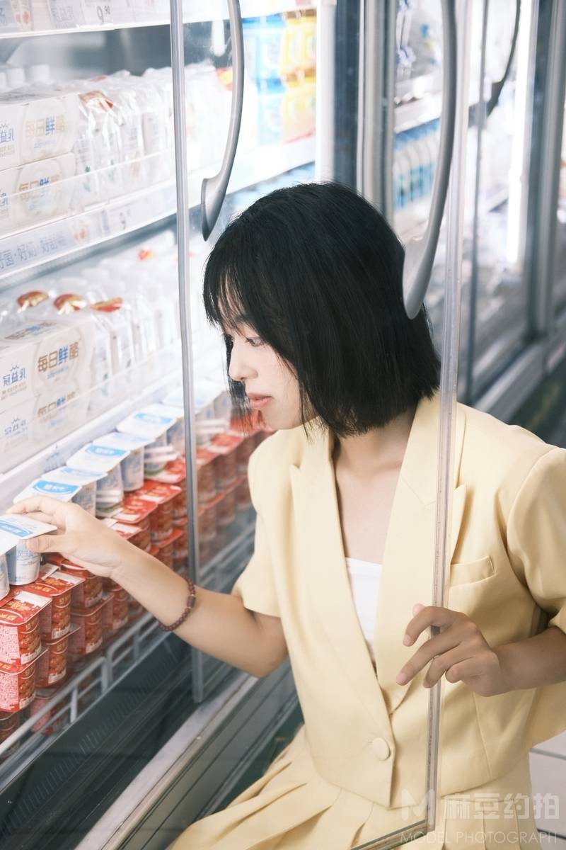 少女模特