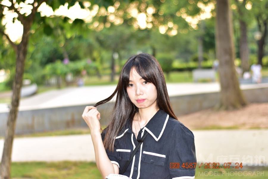 清新模特