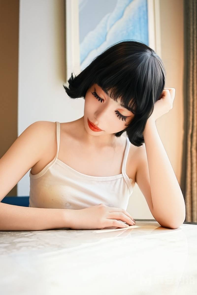 情绪模特