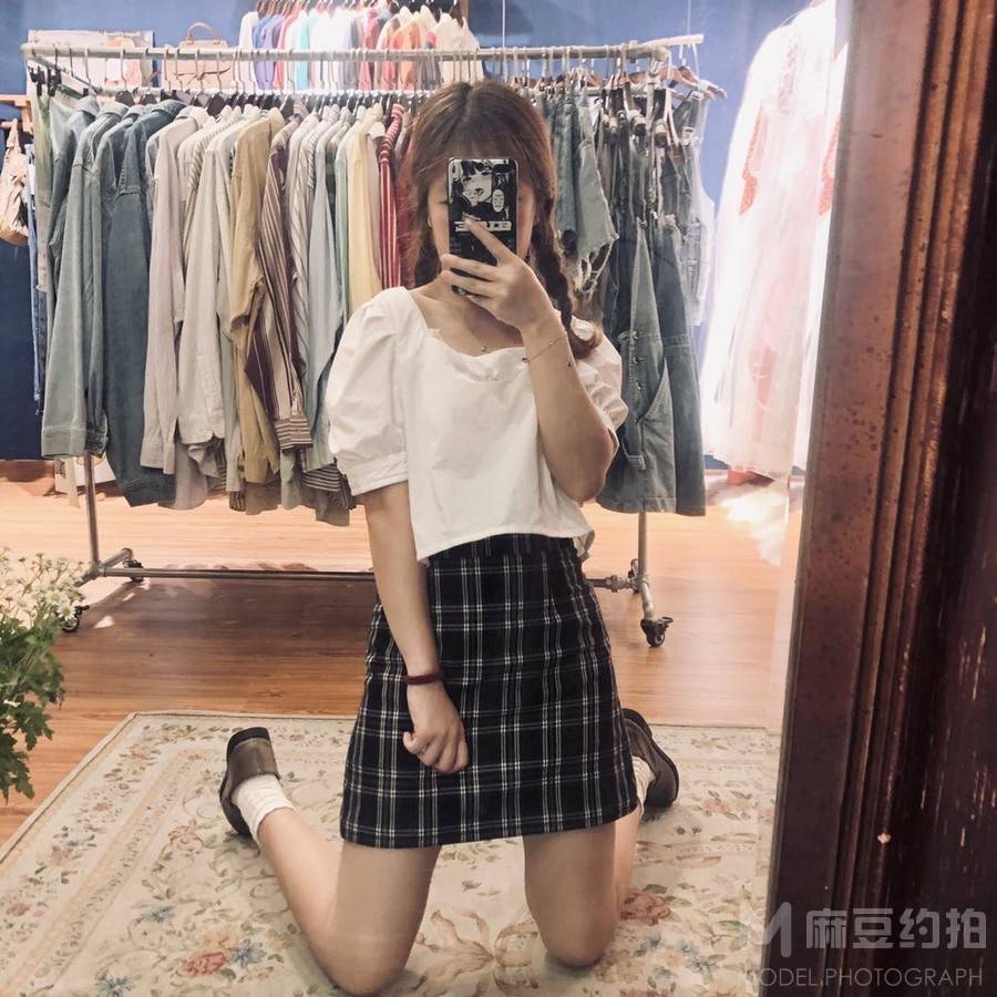 校园模特