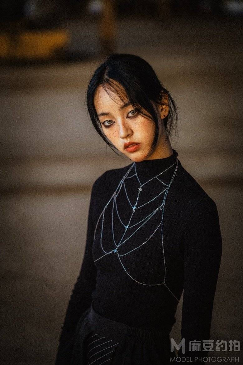 暗黑模特