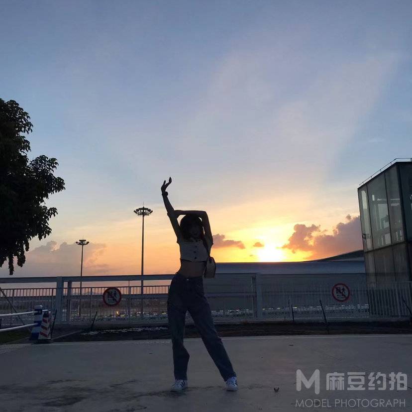 胶片模特
