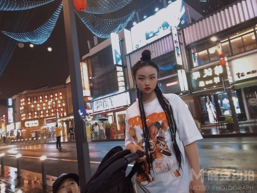 商务模特