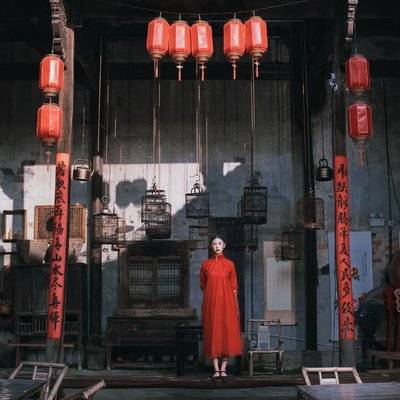 情绪模特