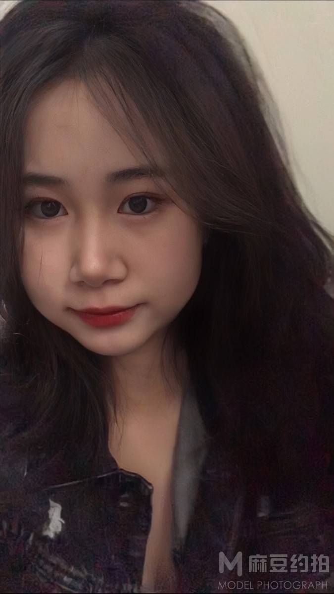 黑白模特