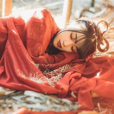 汉服模特