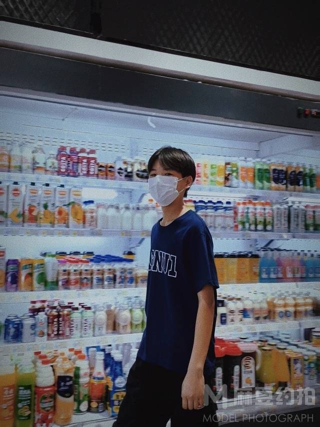 胶片模特