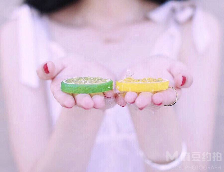 清新模特