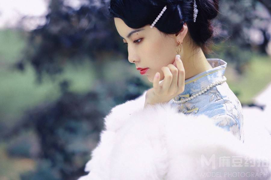 妆容模特
